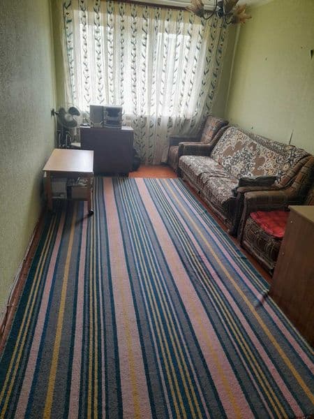 Продаж квартири, центр, 2х кімнатна