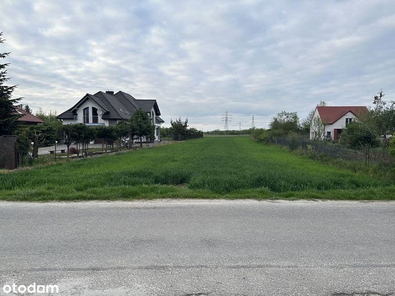 Sprzedam działkę budowlaną – 58 arów