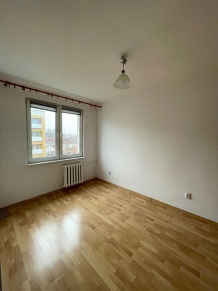 Mieszkanie - 43m2, 2 pokoje, centrum Olecka, ul Zyndrama.