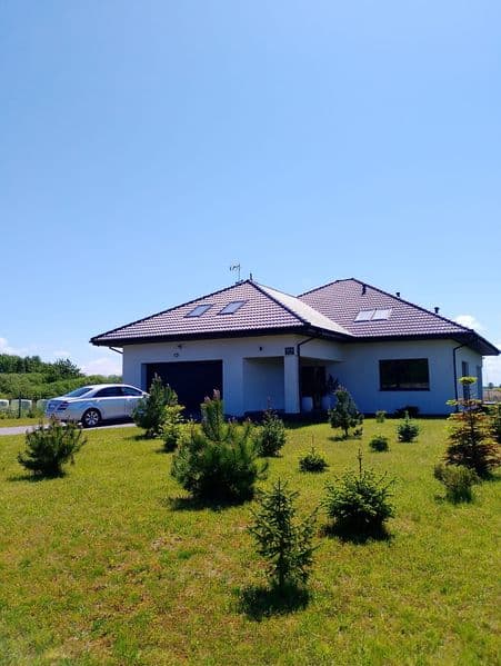 Dwa domy w jednym koło Kołobrzegu, 5 km od morza