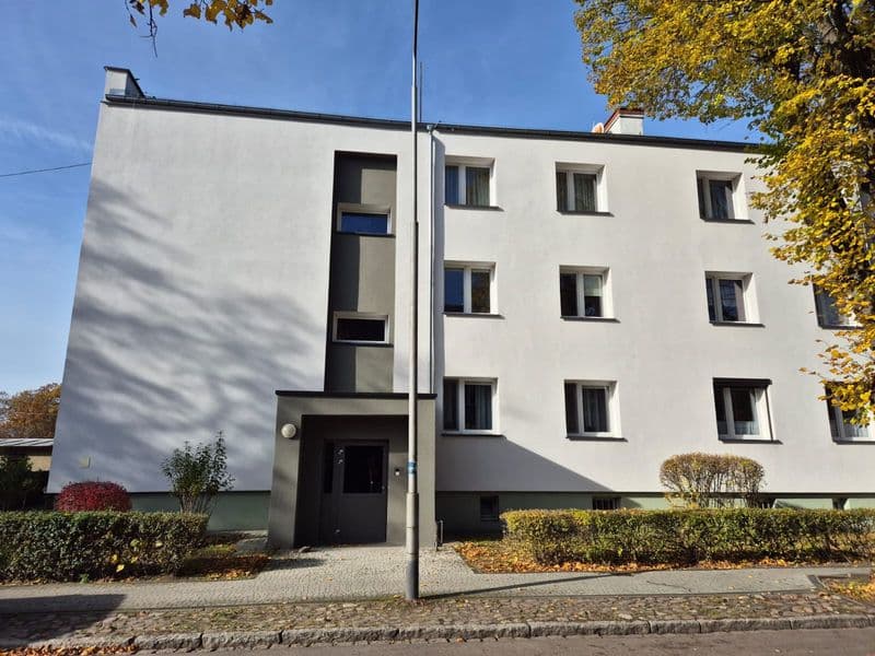 Przestronne 3 - pokojowe mieszkanie