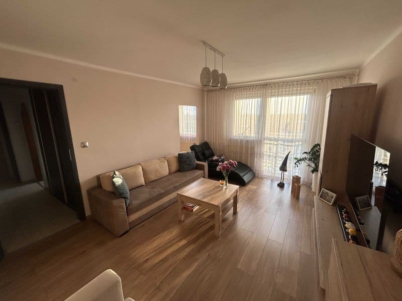 Na sprzedaż: Kędzierzyn-Koźle, ul. Piastowska | 48,39 m² | Funkcjonalne 3 pokoje | Dwustronne | 3. piętro