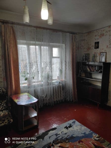 Продам квартиру ( за готівку або по сертифікату) в центрі Миргорода.