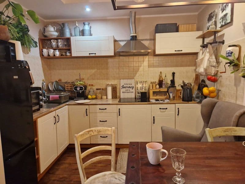 Mieszkanie 48 m² centrum Żagania w kamienicy, 2-pokoje