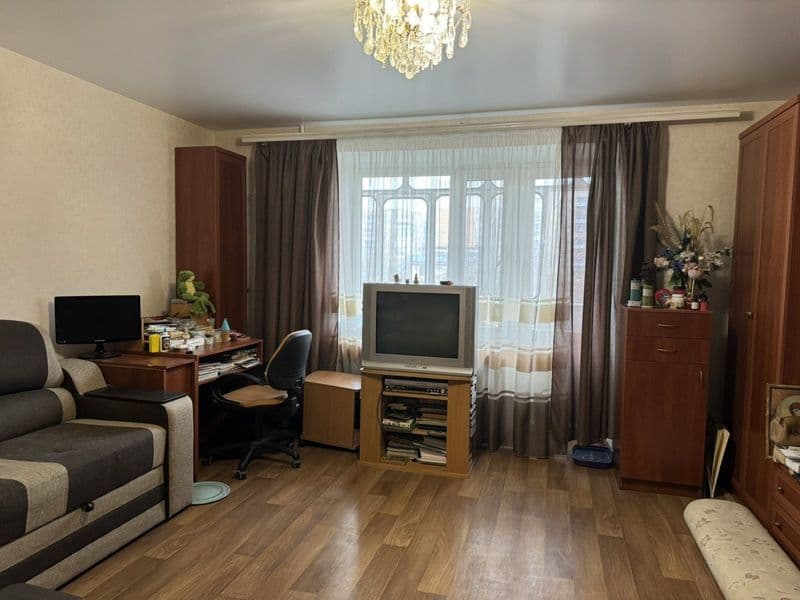 Продам 3 кімнатну Ближні Гречани