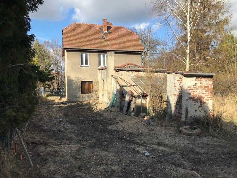 Dom  wolnostojący  do  remontu  sprzedam   Zgorzelec