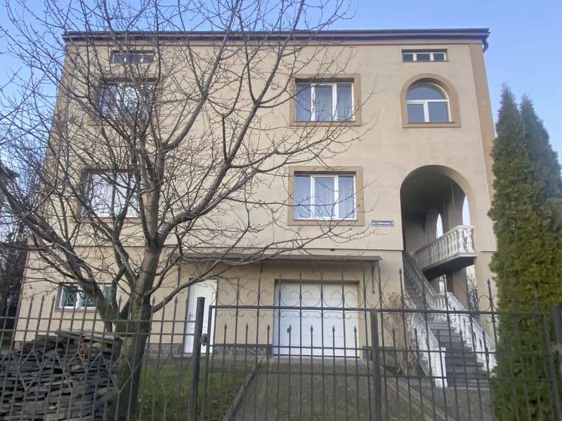 Будинок 400 м кв м Жовква, продаж/довготривала оренда!