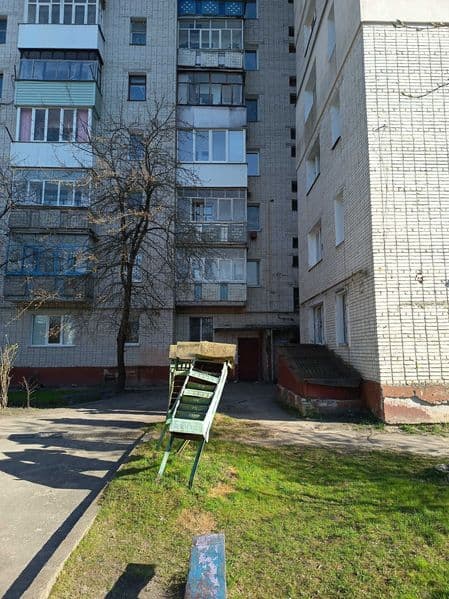 Продаж 3-кімнатна кв.  вул. 6-ї Гв. Дивізії, буд. 7