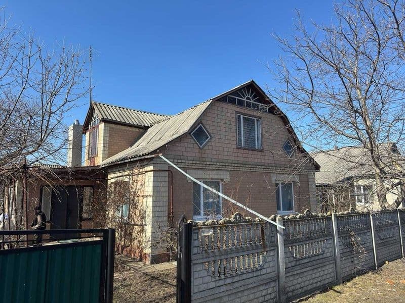 Будинок в Жашкові  по вул. Героїв Чорнобиля 44, Площа: 89,7 м², 4 кімнати, всі комунікації
