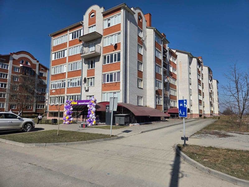 Оренда м. Чортків вул. Січинського 9а, 104 м.кв. 25000 грн.