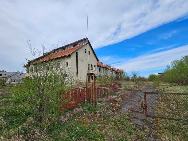 Продається майновий комплекс будівель виробничого призначення...