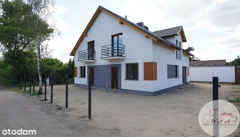 5 pok. * taras z boku budynku * Pecna * 750 M Pkp