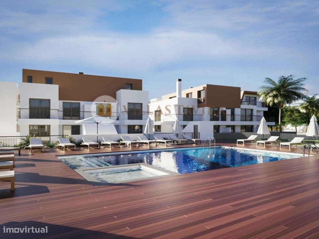 T2 em Cabanas de Tavira - Último Andar com piscina e garagem Box (AA)