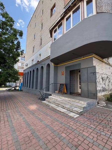 $ Продаж комерційного приміщення з готовим бізнесом у Здолбунові