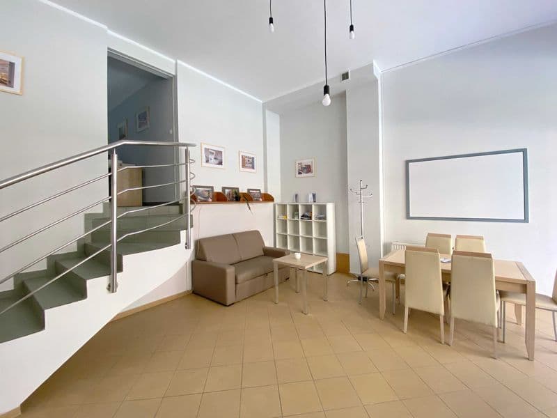 Lokal usługowy, biurowy - 52 m2 przy ul. Monte Cassino 15