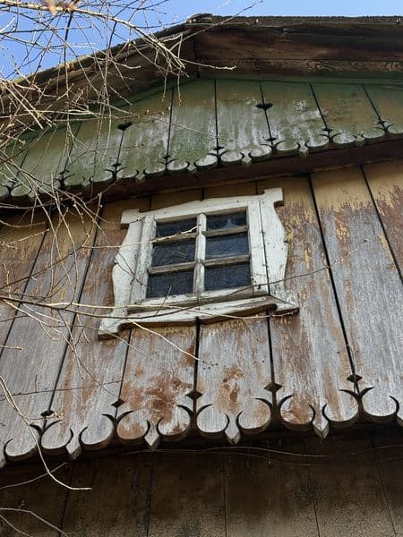 продам дачу в Стрийському районі під ремонт чи будівництво за приємною ціною