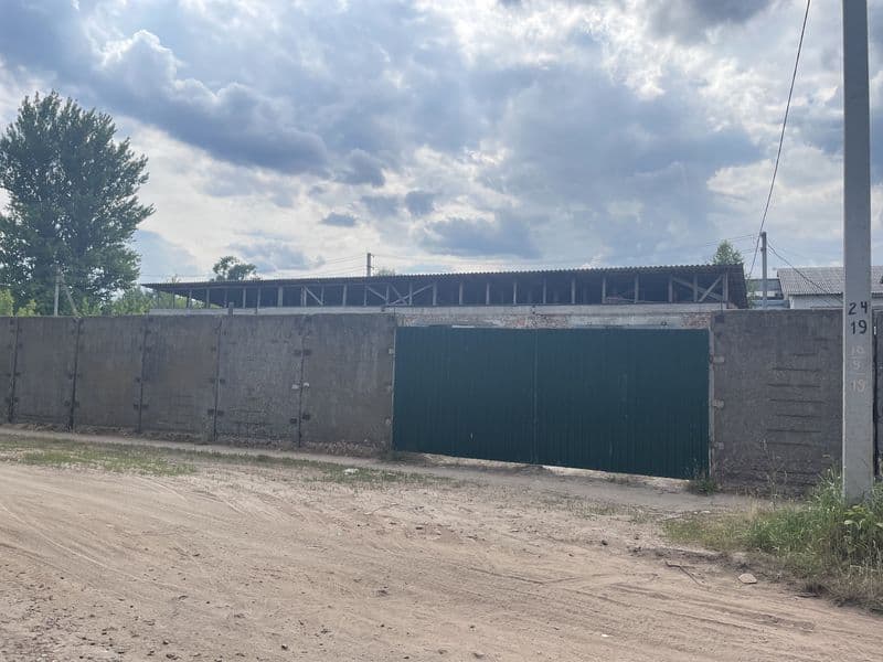 Боксы, гаражи, помещения под сто, можливий продаж