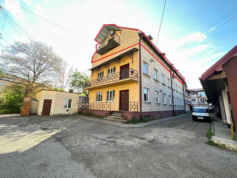 Продається 3-кім. квартира по вул.Дрогобицькій