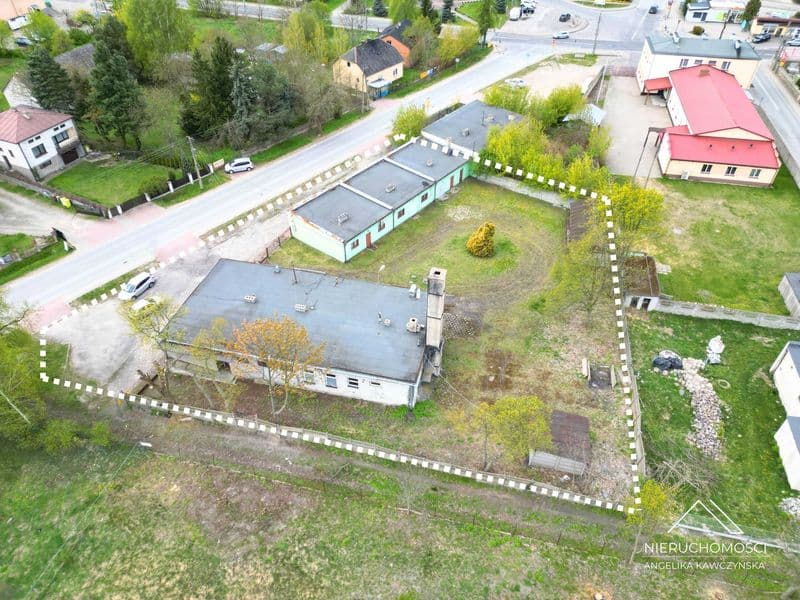 Obiekty handlowo-usługowe | Piekarnia i Sklep | Sędziejowice