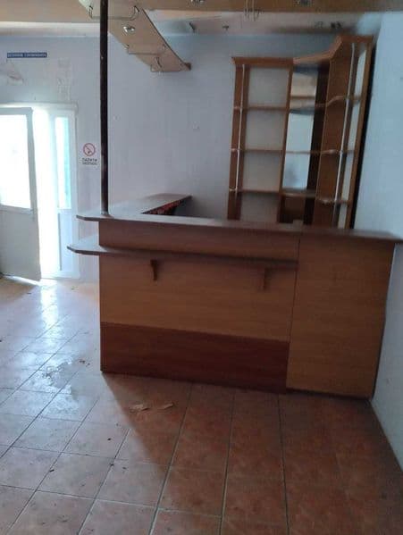 Продам  магазин,  можна  під  житло, - 70 кв. ,  терміново