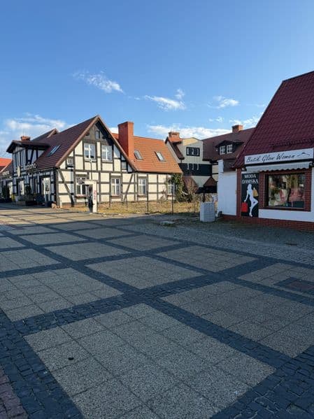 Wynajmę działkę Centrum- USTKA- ul. Marynarki Polskiej 74