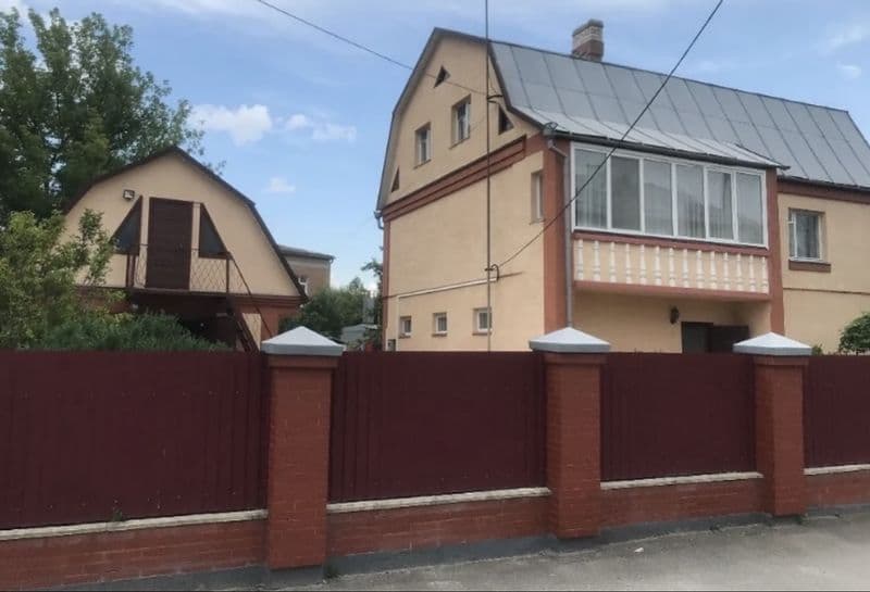 Продам великий будинок