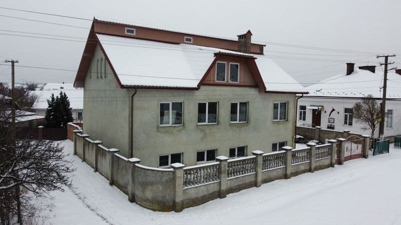 Продаж Комерційної Будівлі 450м.кв. с.Братківці. 5км. до м.Стрий