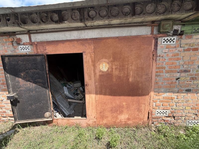 Без% Продам Гараж КООП Схід