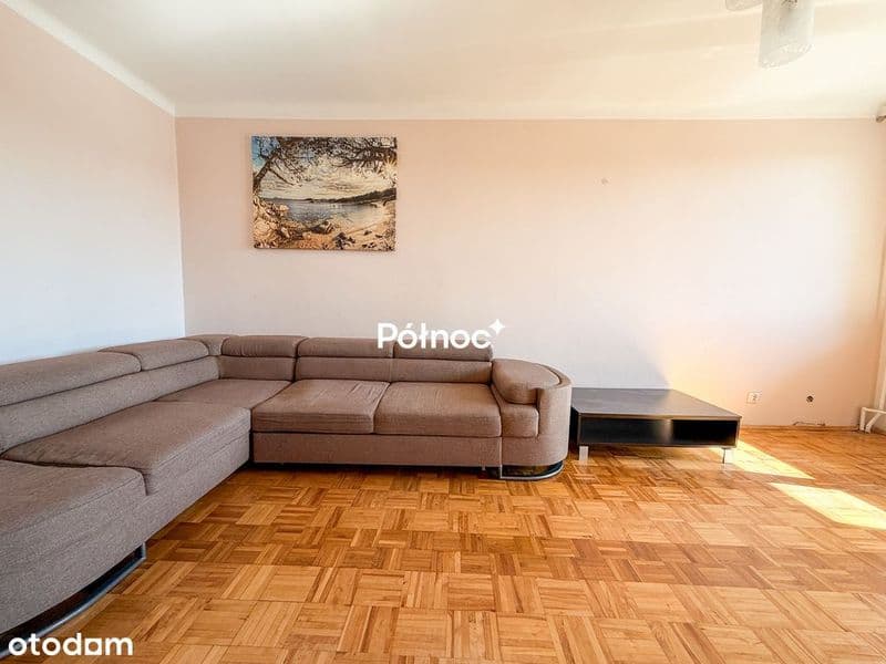 Ustawne M4 przy ul. Połanieckiej 64,4m2
