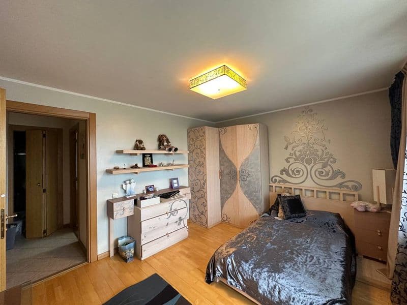 ПРОДАЖ 4-кімнатної квартири в центрі, вулиця Казимира Малевича, квартира в центрі міста, 126 м2