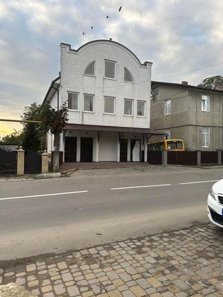 Продаж комерційної будівлі в Сторожинці