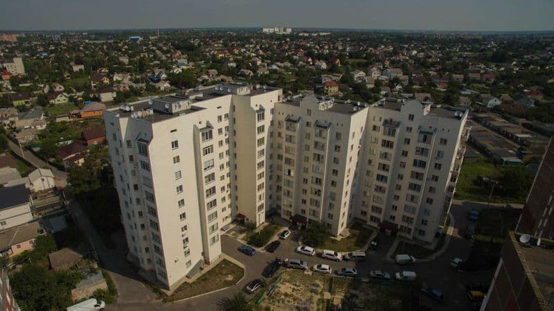 3-кімнатна 90 м² у центрі | 10 поверх | нижче ринку | вул. Нова, 4|