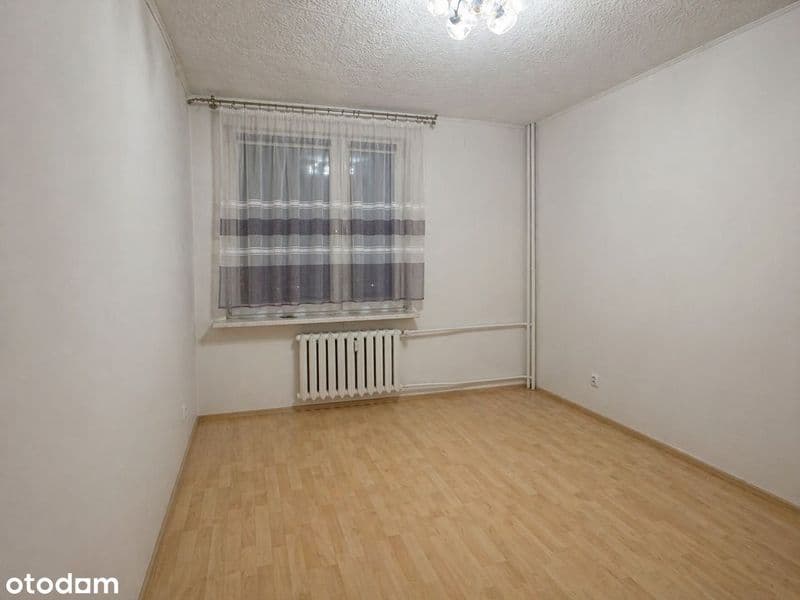 Kapelanów Wojskowych. 3 niezależne pokoje. Balkon