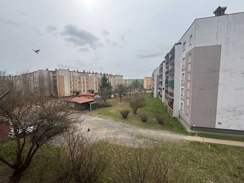 Tanie mieszkanie w Janowie !!! Powierzchnia: 50 m², duży balkon, ul. Wiejska