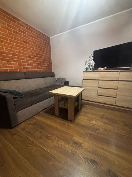 Sprzedam Mieszkanie. Umeblowane. Cena Tylko 219 000 Zł.