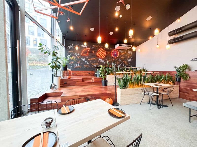 Lokal gastronomiczny 110m2 + ogród, 2 magazyny GOTOWY BIZNES