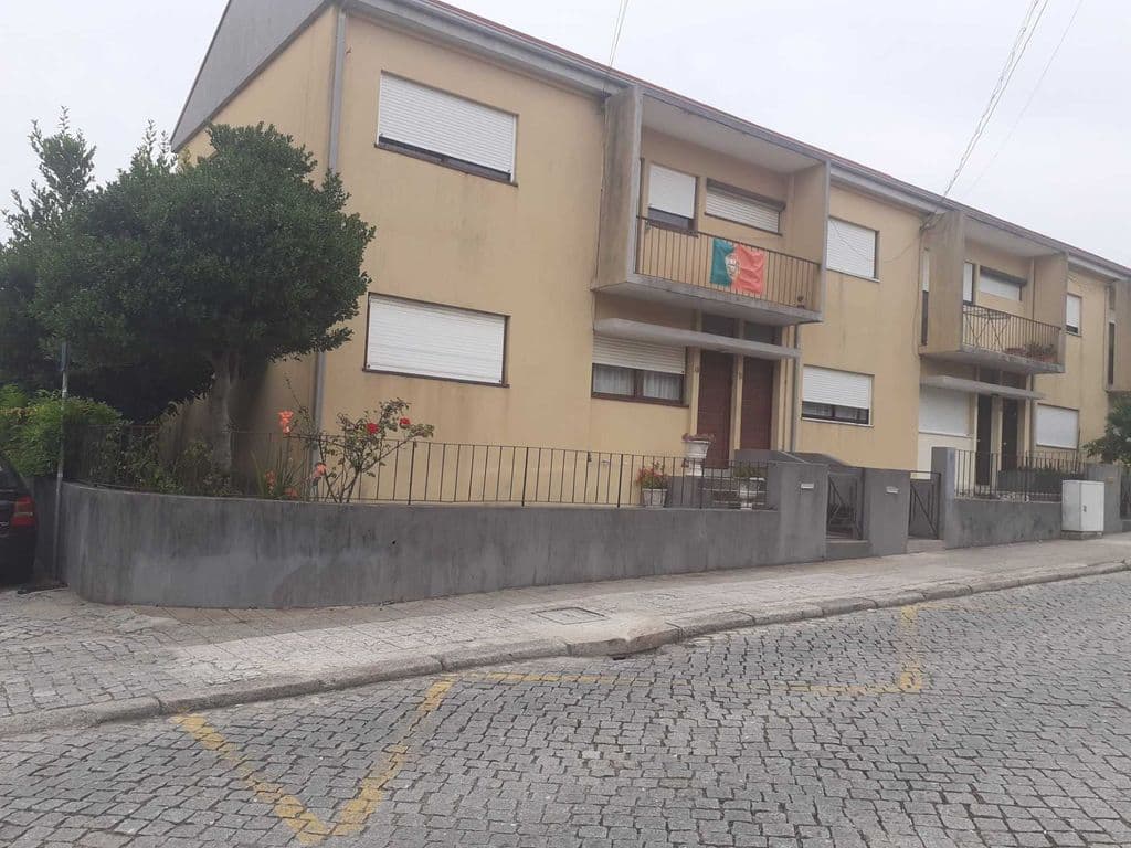 Prédio c/6 Habitações GAIA
