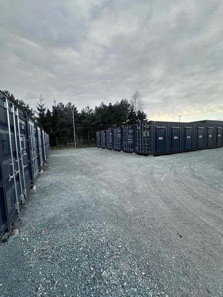 Wynajem kontener/garaż/schowek na monitorowanym placu. SELF STORAGE.