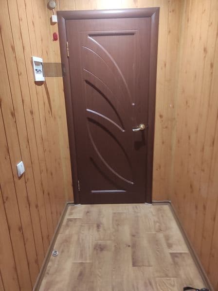 Продам 2 кімнатну квартиру.