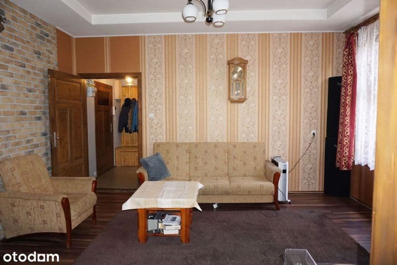 Tarpno mieszkanie 50m2 1 piętro 2 pokoje kamienica