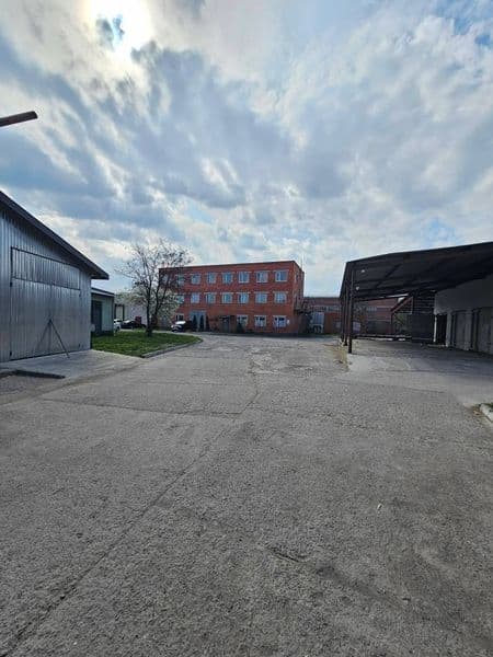 Продаж нежитлового приміщення в місті