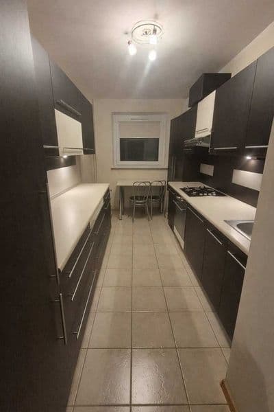 Sprzedam Mieszkanie Nowy Tomyśl oś . Batorego 48m2 II piętro