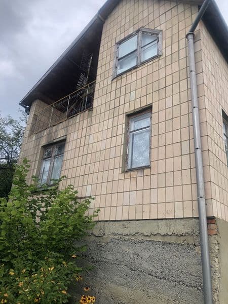 Продам будинок ( дачу )поблизу міста