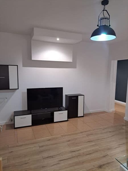 Sprzedam mieszkanie 3 pokoje | 63,85 m² | po remoncie, duży balkon.