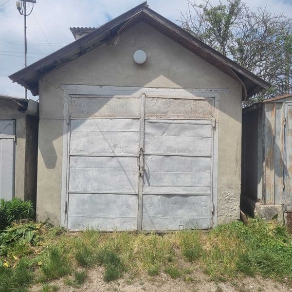 Продається цегляний гараж м.Чернівці