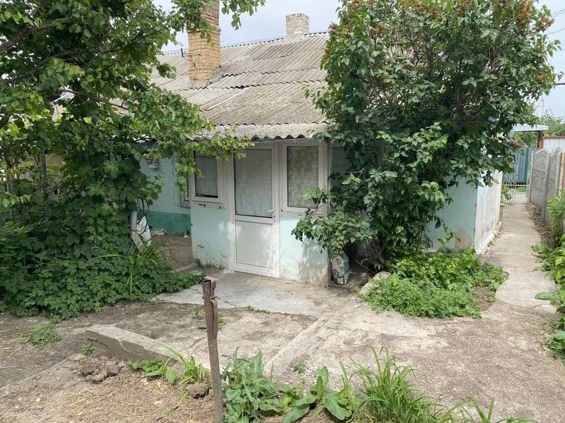 Продам половину котеджу м. Марганец