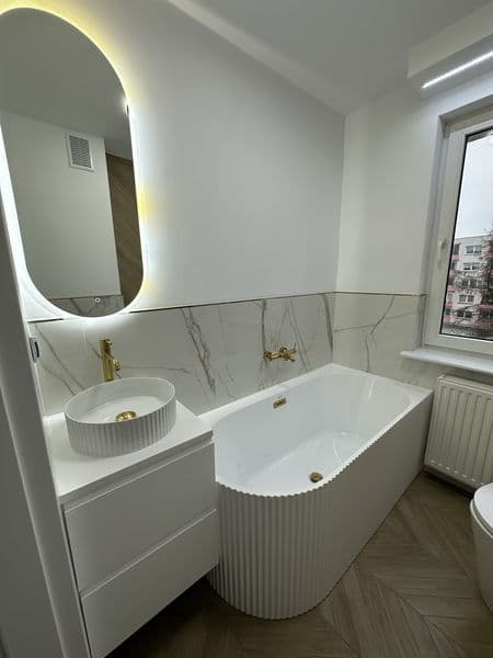 3 Pokoje, 48m, Balkon, Po  Remoncie