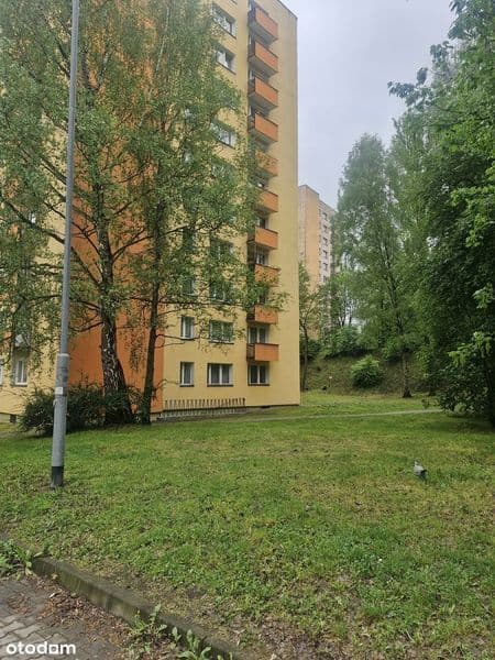 Przestronne 3-pokojowe mieszkanie w centrum