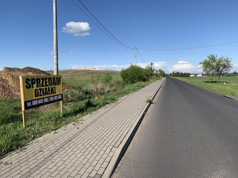 Dzialki budowlane /  wydane warunki zabudowy /
