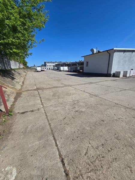 Wynajmę plac, parking w centrum Lubina 2000 m2